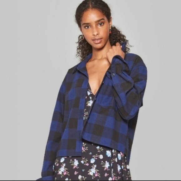 wild fable Tops - 🌵 Wild Fable Plaid Flannel Crop Top Blue Black